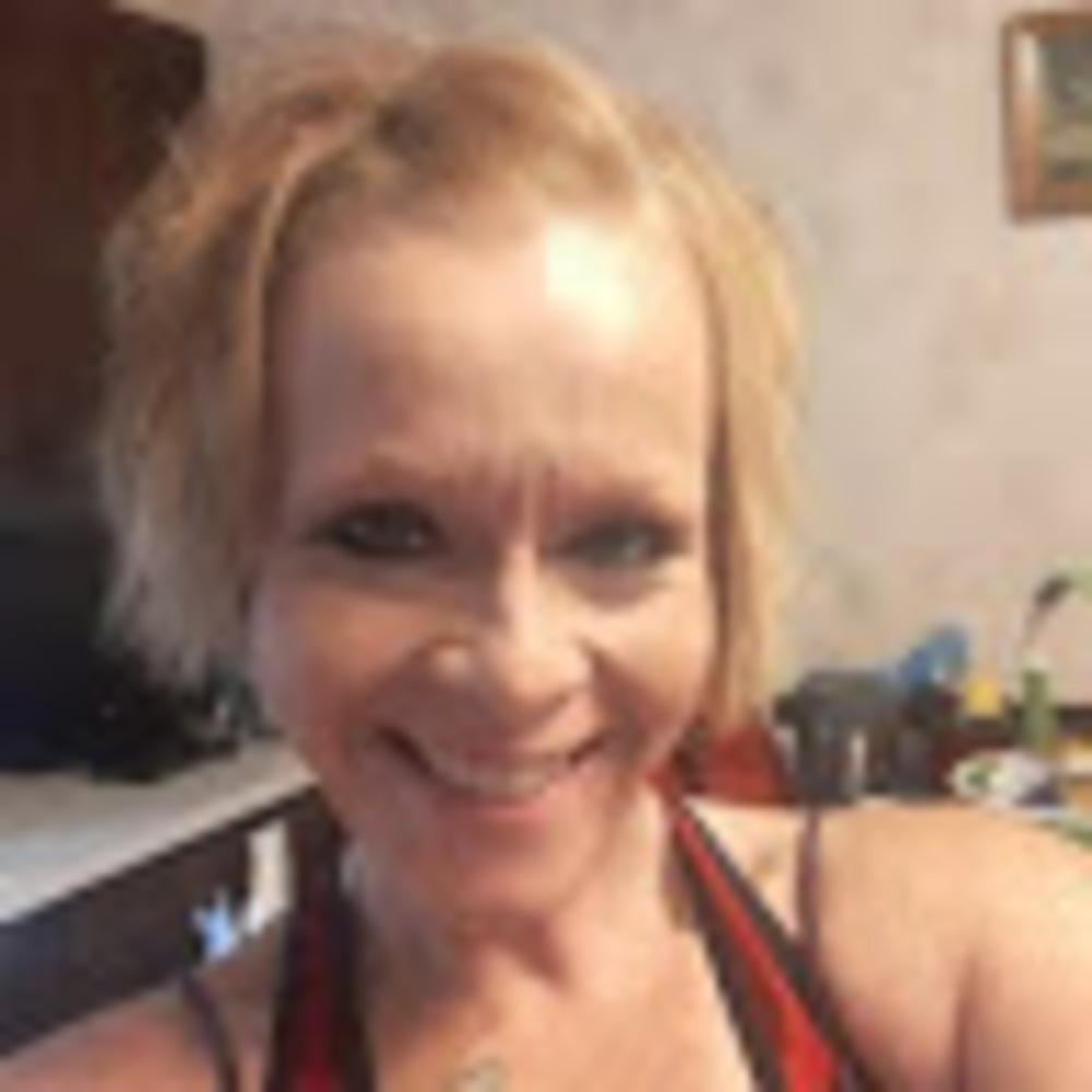 Meet your Posher, Jenn